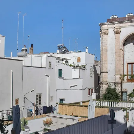 Casa Tuccia *