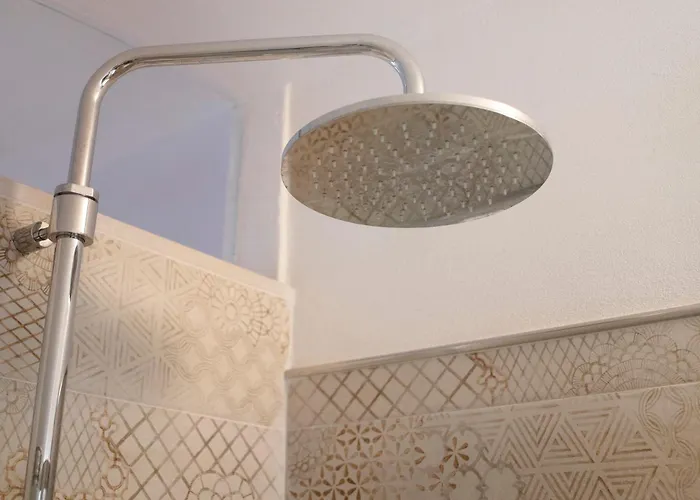 Casa Tuccia * 奥斯图尼